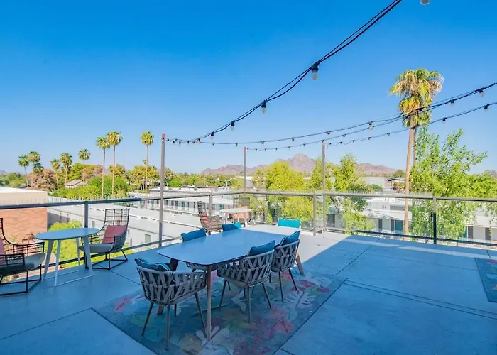 Modern 2br Uptown Biltmore Gym Pool Parking Wd Phoenix